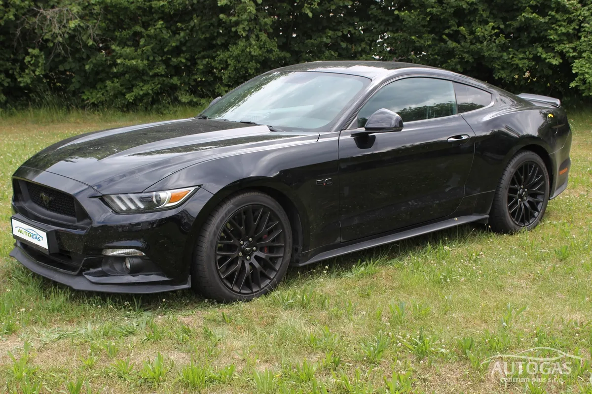 Ford Mustang 5.0