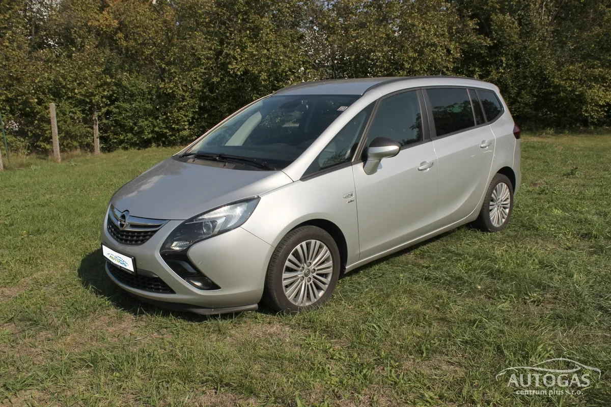 Opel Zarifa C