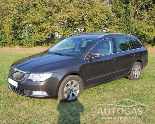 Škoda Superb 1.8 TSI 118 kW