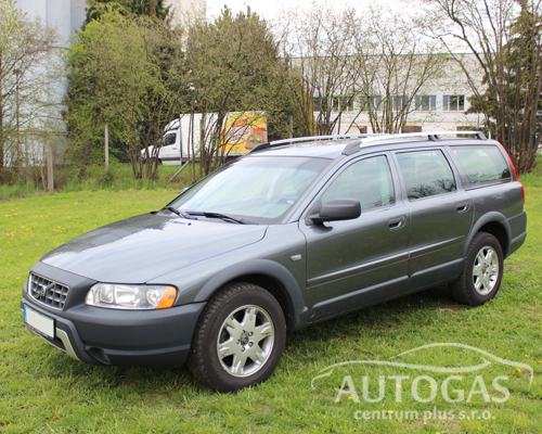 Volvo XC70 2,6 110 kW